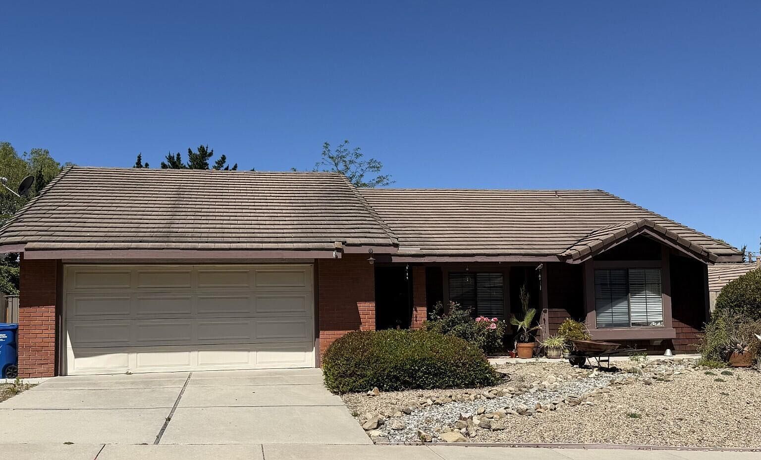 39 Herringbone Ct Thousand Oaks, CA 91320  | Single Family