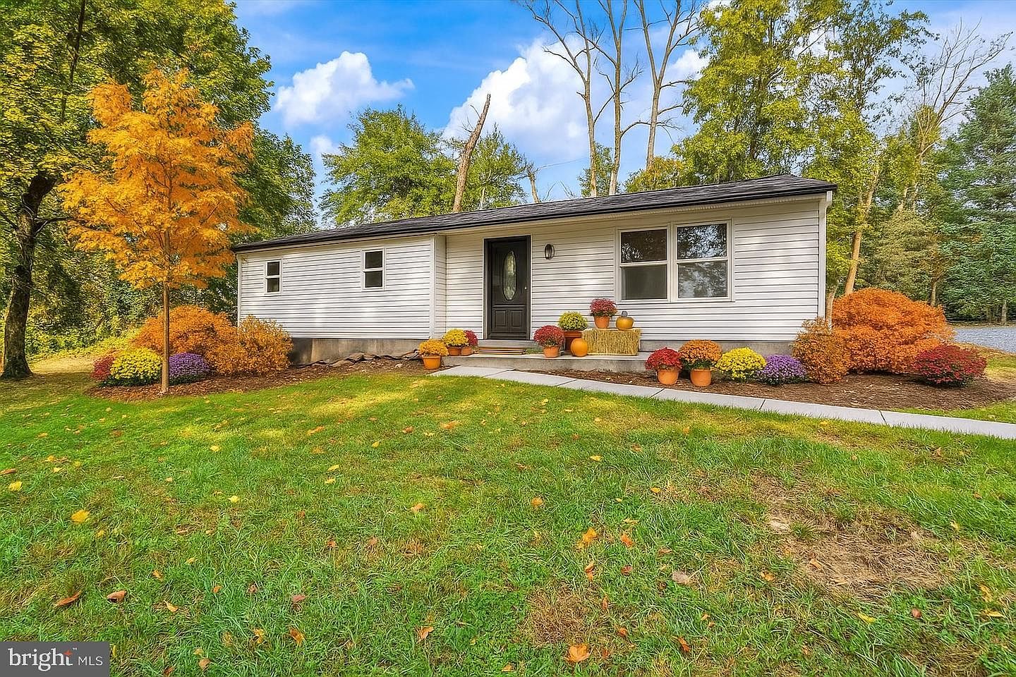 761 2nd Ave Manchester, PA 17345 - Thumbnail 2