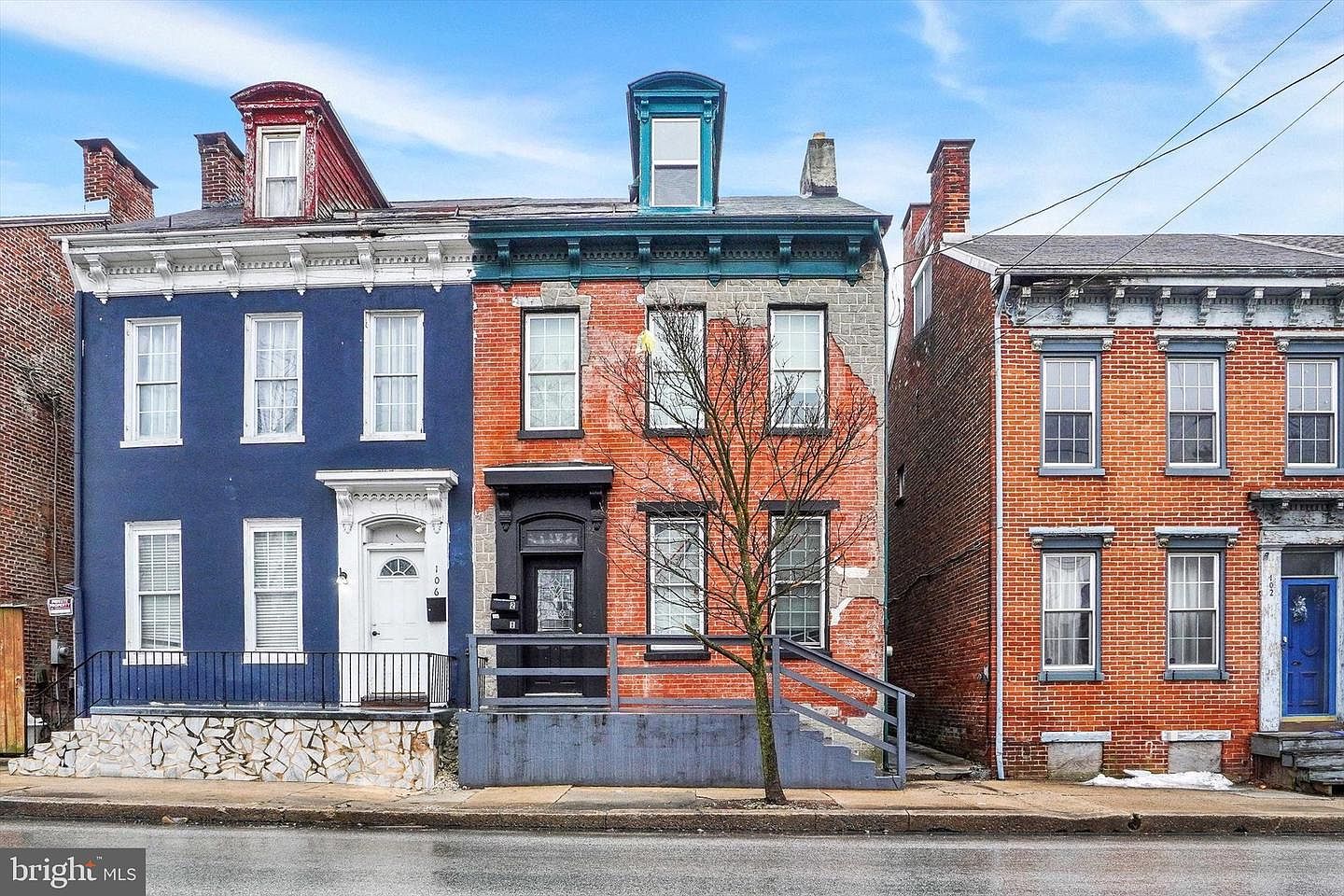 104 E College Ave York, PA 17401 - Thumbnail 2