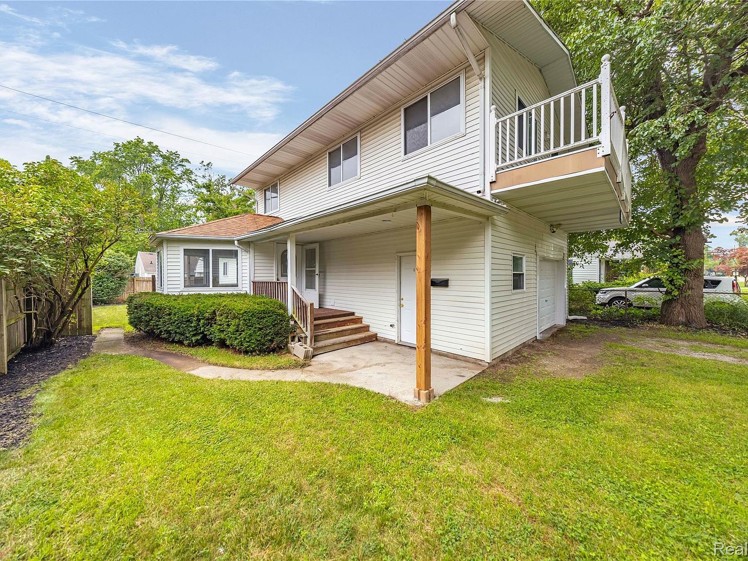 3321 Stone St Port Huron, MI 48060 - Thumbnail 2