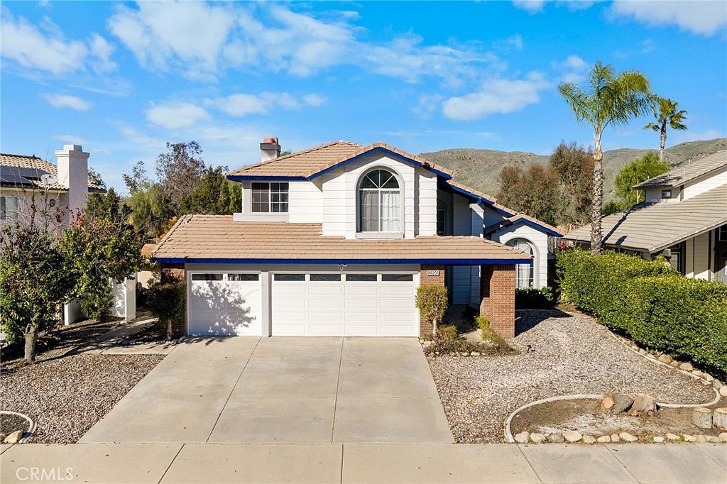 13190 Lone Stallion Ln Corona, CA 92883 - Thumbnail 2