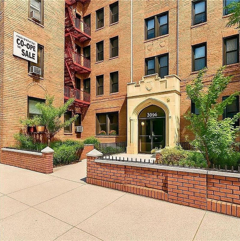 3096 Brighton 6 St #C4 Brooklyn, NY 11235 - Thumbnail 2