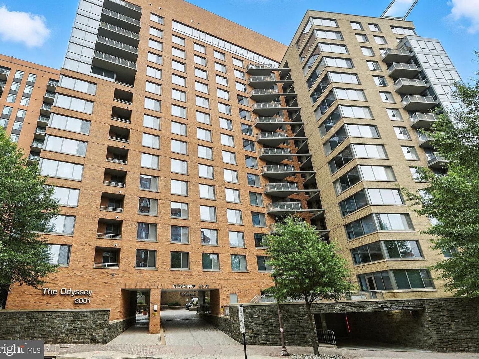 2001 15th St N APT 111 Arlington, VA 22201 - Thumbnail 2