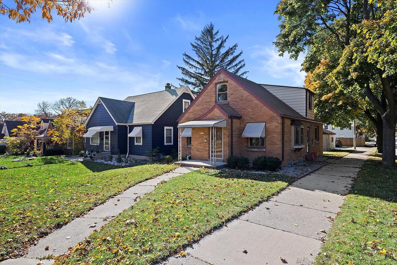 3801 S 13th St Milwaukee, WI 53221 - Thumbnail 2