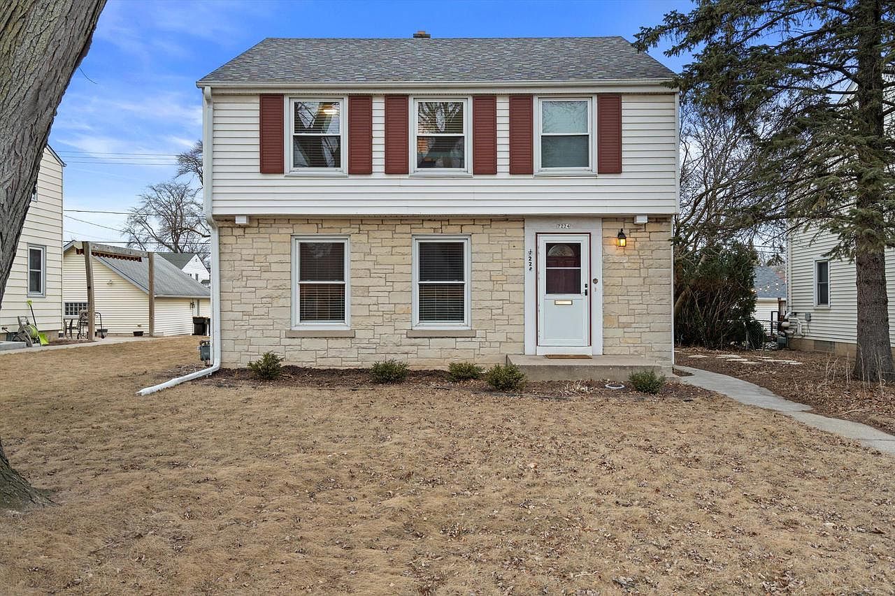 7224 W Bluemound Rd Wauwatosa, WI 53213 - Thumbnail 2