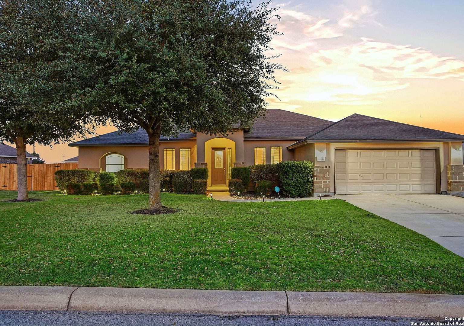 13214 Compass Rose San Antonio, TX 78263 - Thumbnail 2