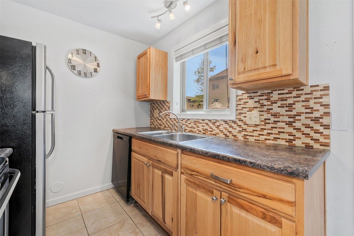 1565 Shadow Run Frontage #B103 Steamboat Springs, CO 80487 - Thumbnail 2