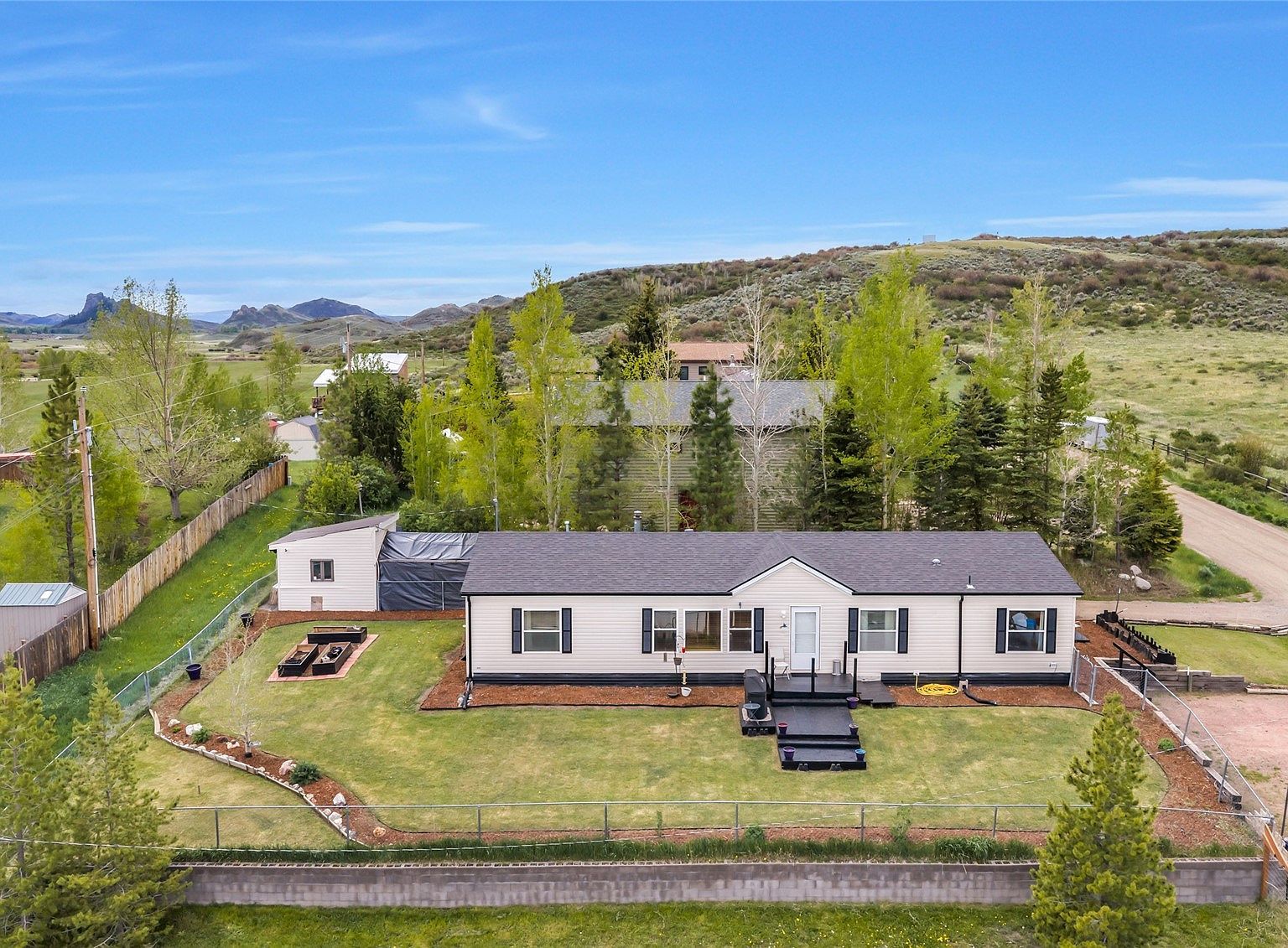 21470 5th Ave Phippsburg, CO 80469, 80469