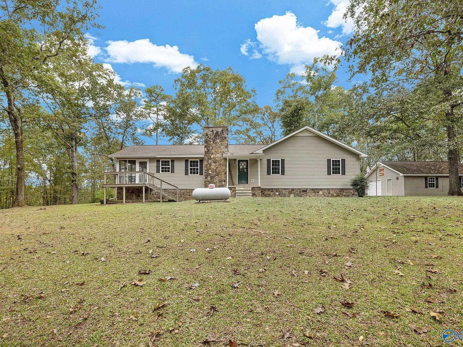 220 Benefield Dr Attalla, AL 35954 - Thumbnail 2