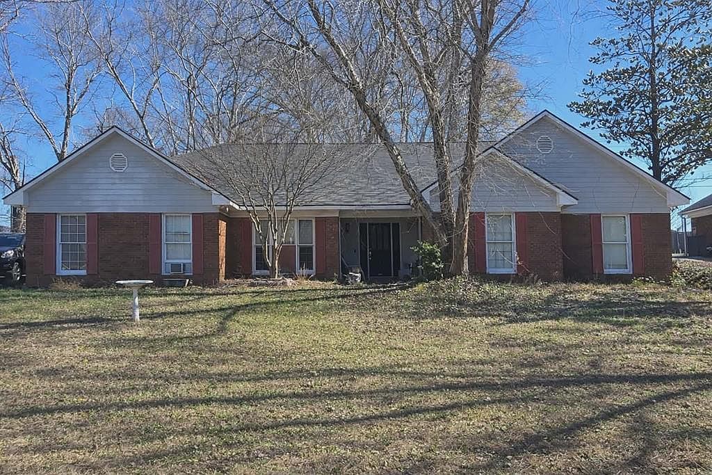 4220 Westfield Ct Columbus, GA 31907 - Thumbnail 2