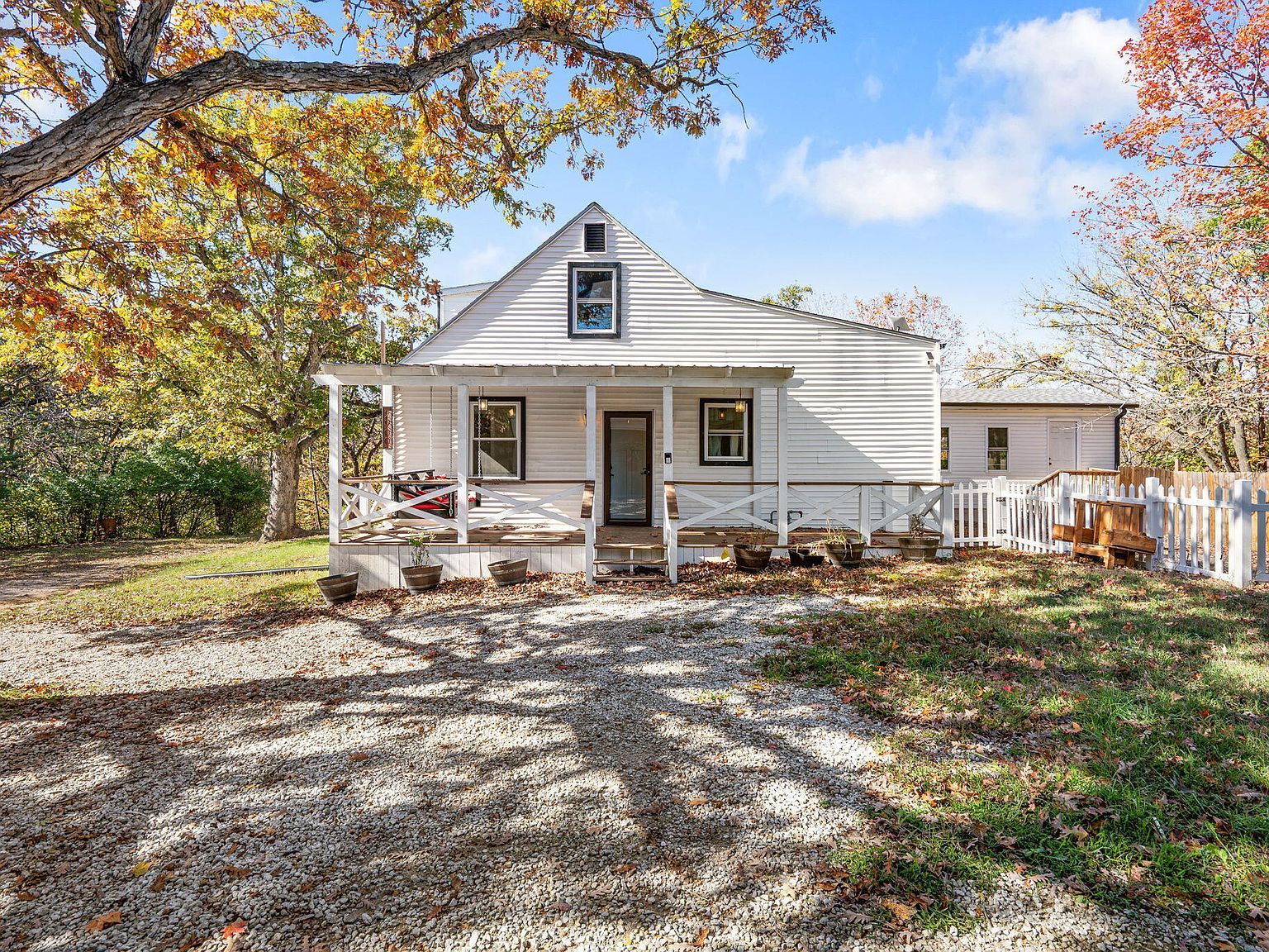 2900 Green Valley Dr Columbia, MO 65201 - Thumbnail 2