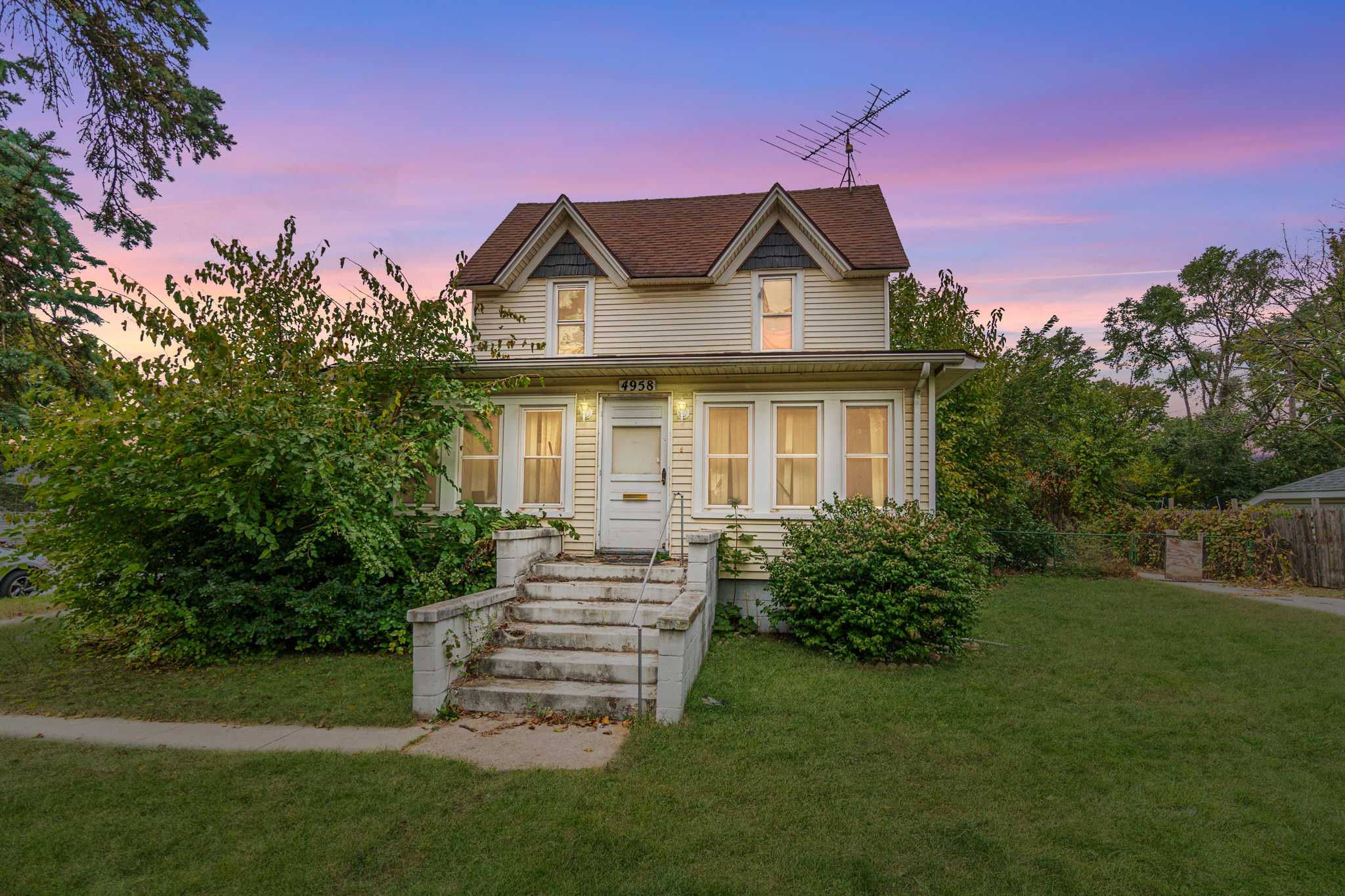 4958 South Wayne Road, Wayne, MI, USA, 48184 - Thumbnail 2