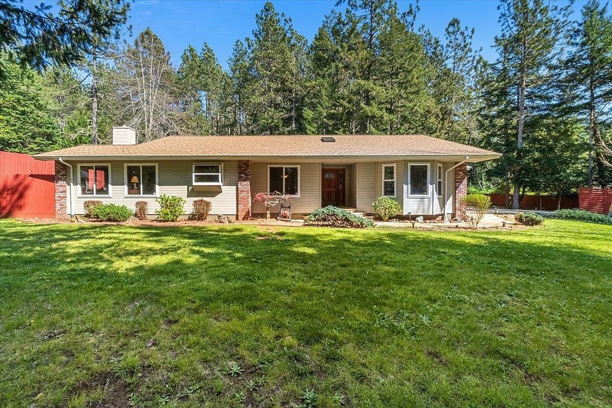 165 Jedediah Way Crescent City, CA 95531 | Single Family