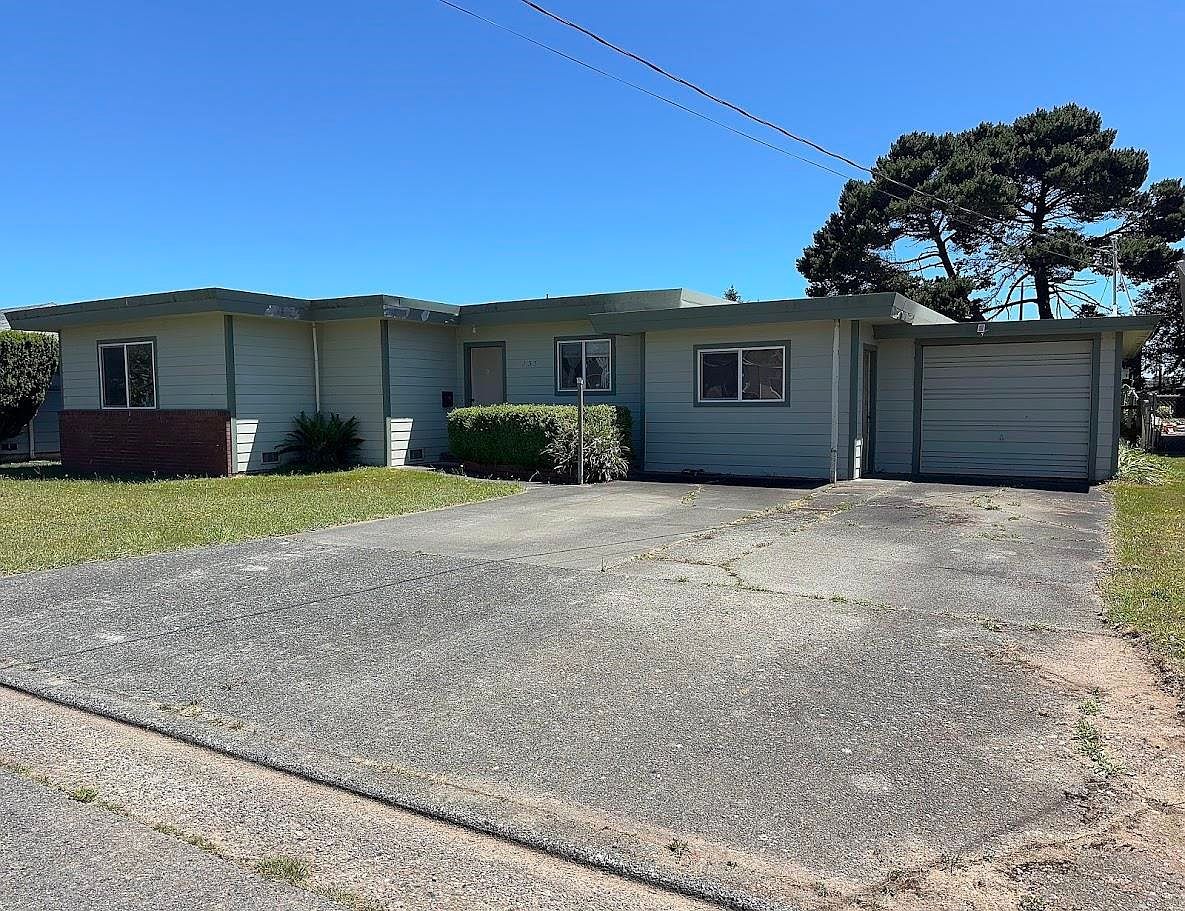 234 E Lauff Ave Crescent City, CA 95531  | Single Family