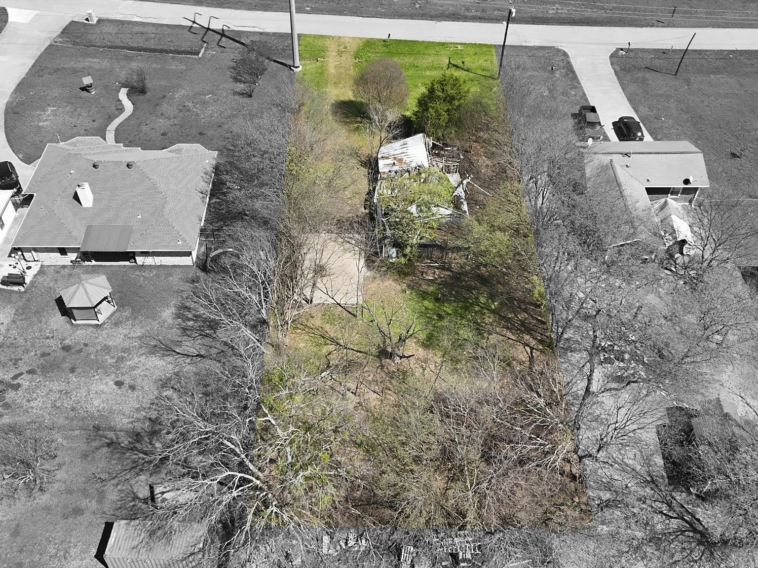 125 Summers St Wilmer, TX 75172 - Thumbnail 2