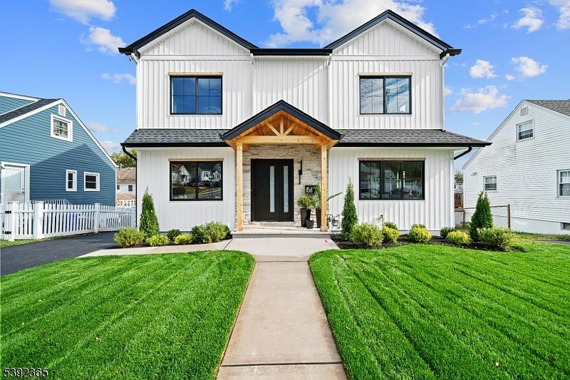 108 Harrington Rd Clifton, NJ 07012 - Thumbnail 2