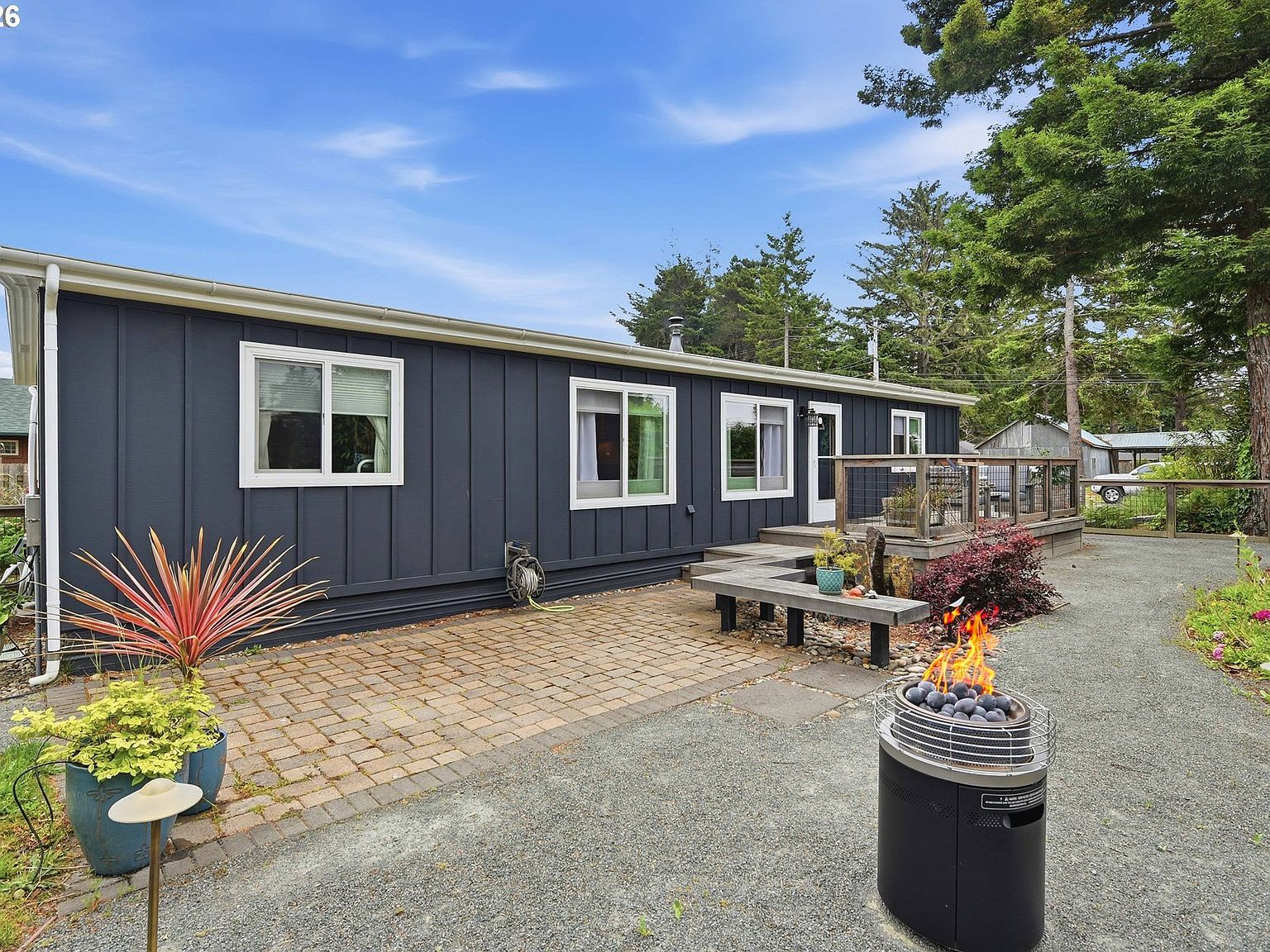 1155 2nd St NE Bandon, OR 97411, 97411