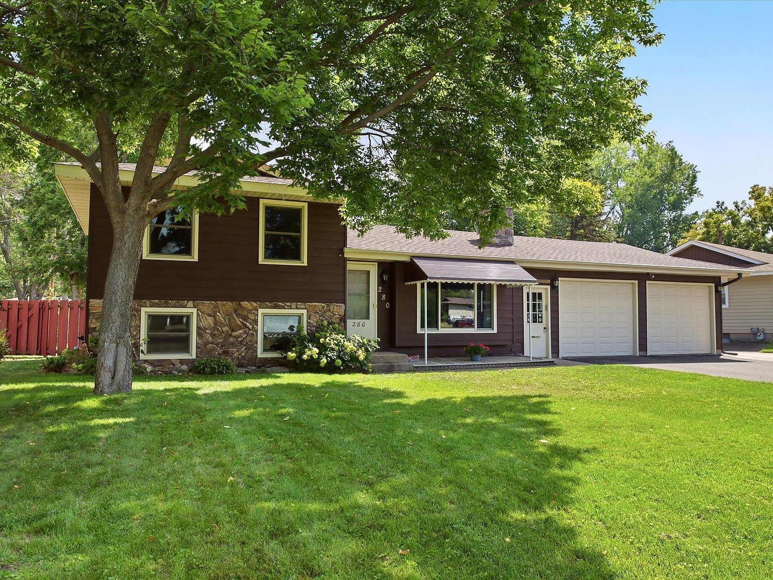 280 117th Ln NE Blaine, MN 55434, 55434