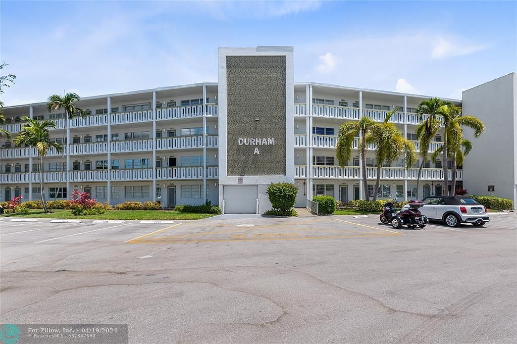 2017 Durham Cir #2017-A Deerfield Beach, FL 33442 - Thumbnail 2