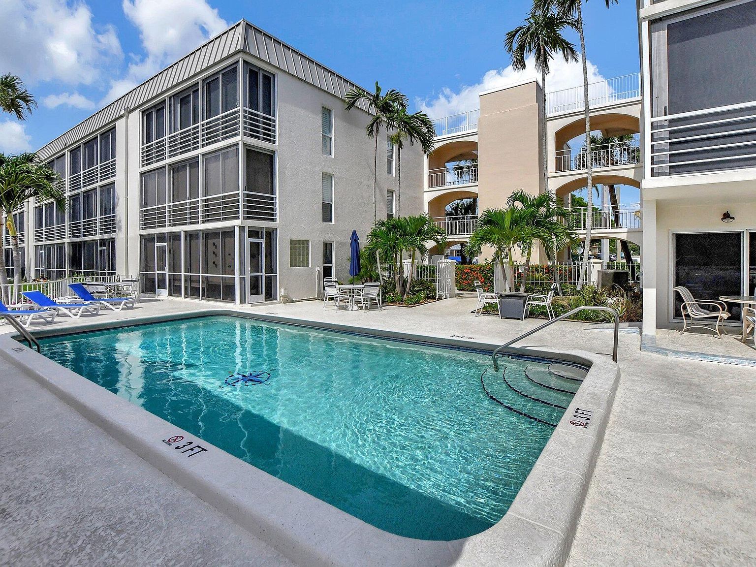 5900 NE 7th Ave APT 105N Boca Raton, FL 33487 - Thumbnail 2