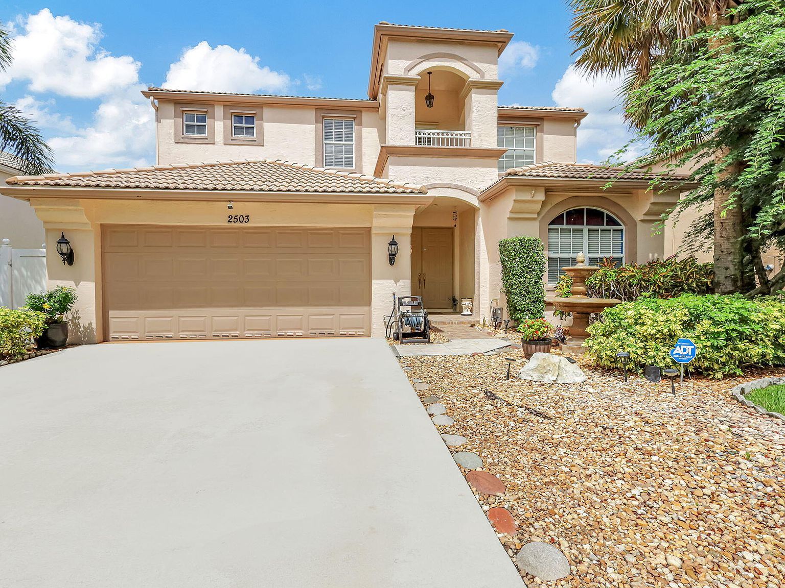 2503 Glendale Dr Royal Palm Beach, FL 33411 - Thumbnail 2