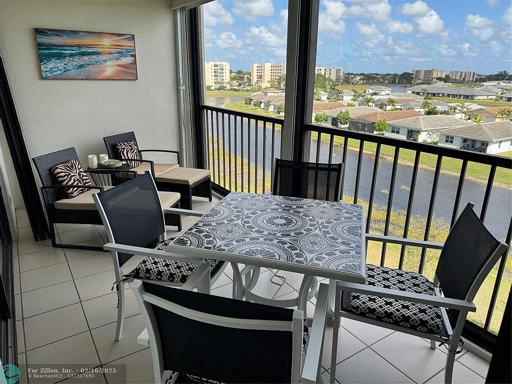 7260 Kinghurst Dr APT 606 Delray Beach, FL 33446 - Thumbnail 2