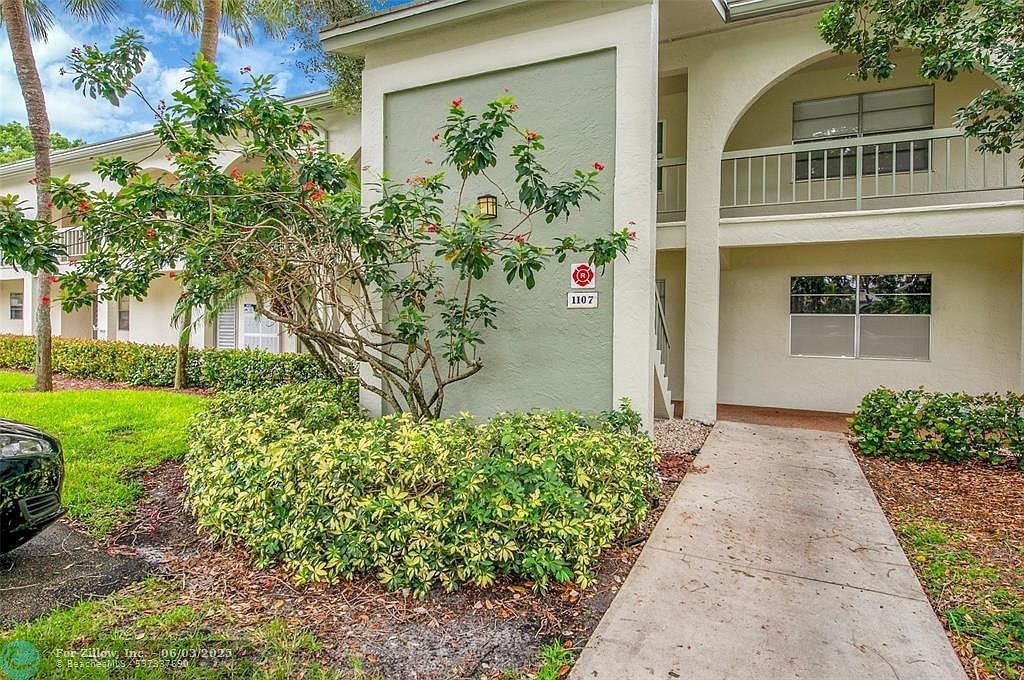 1107 Bahama Bnd APT E1 Coconut Creek, FL 33066 - Thumbnail 2