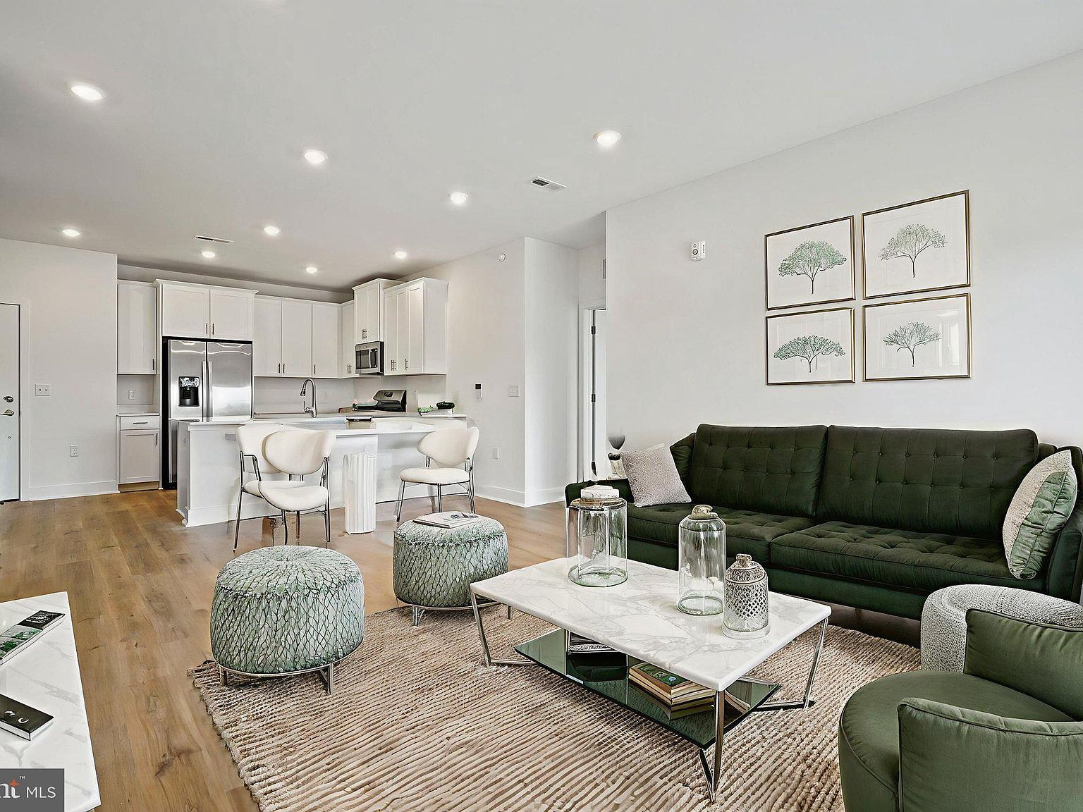 30308 Radford Ct Monroe Township, NJ 08831 - Thumbnail 2