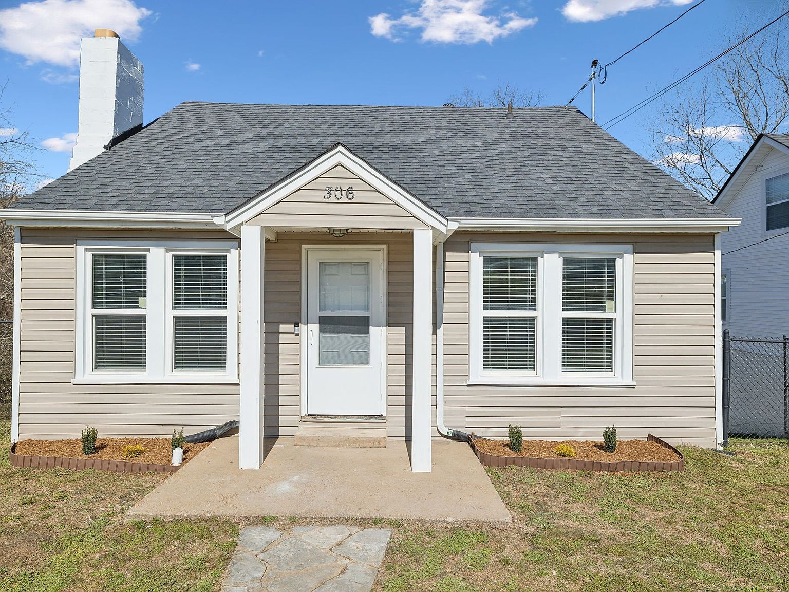 306 W 17th St Columbia, TN 38401 - Thumbnail 2