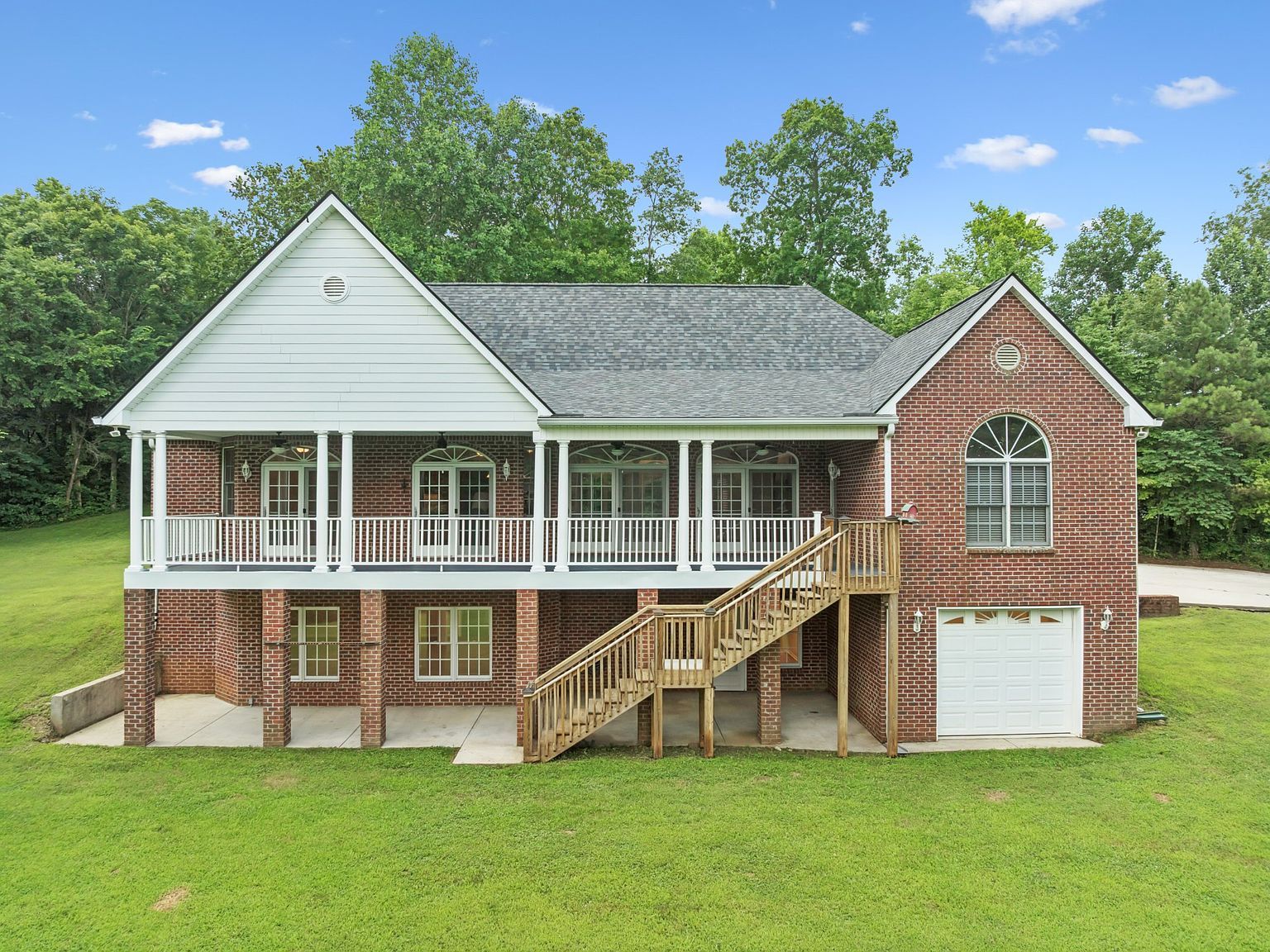 3987 Akin Ridge Rd Williamsport, TN 38487 - Thumbnail 2