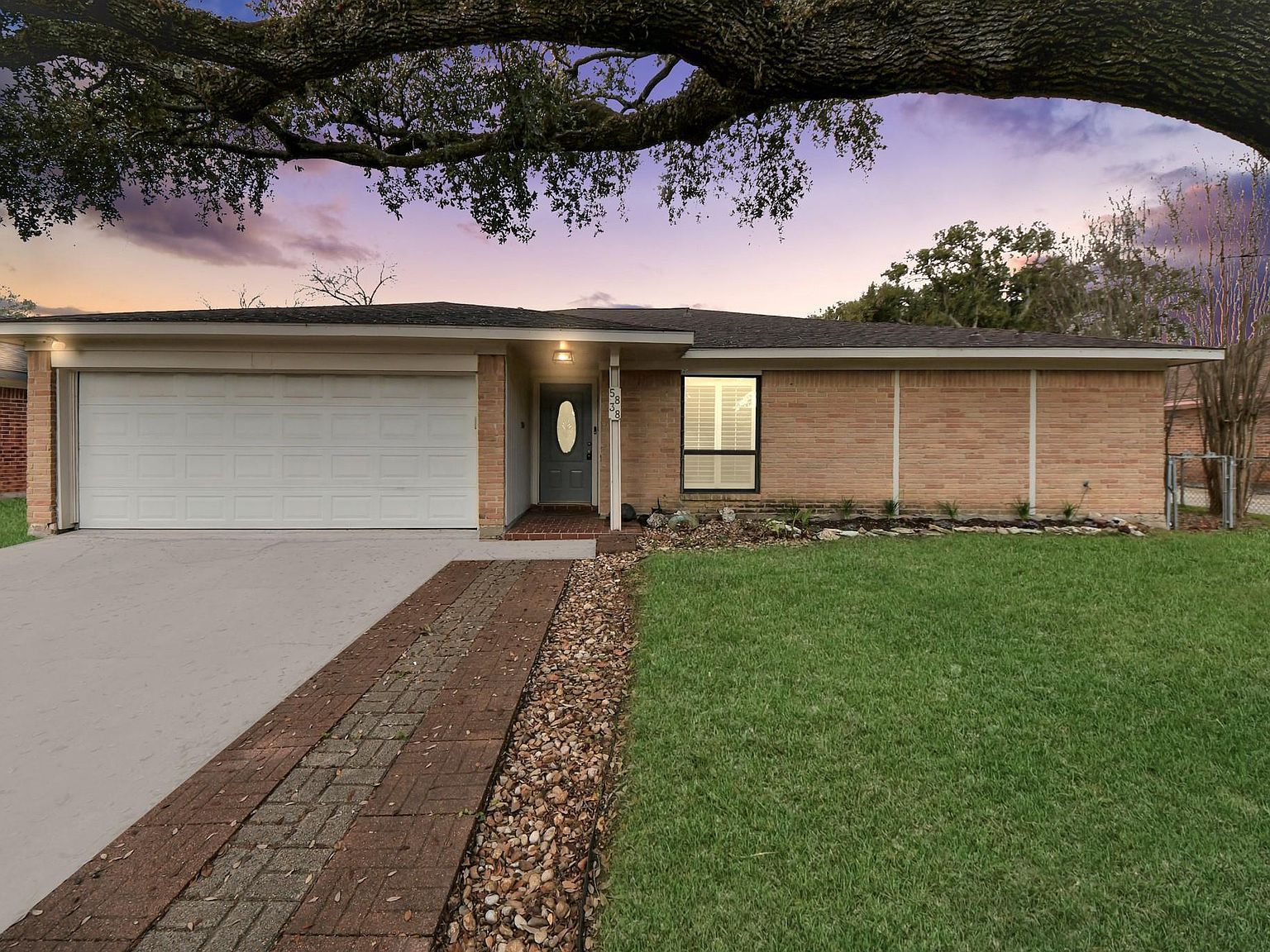 5838 Silver Forest Dr Houston, TX 77092, 77092