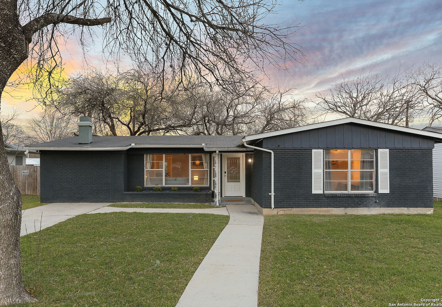 222 Winn Ave Universal City, TX 78148 - Thumbnail 2