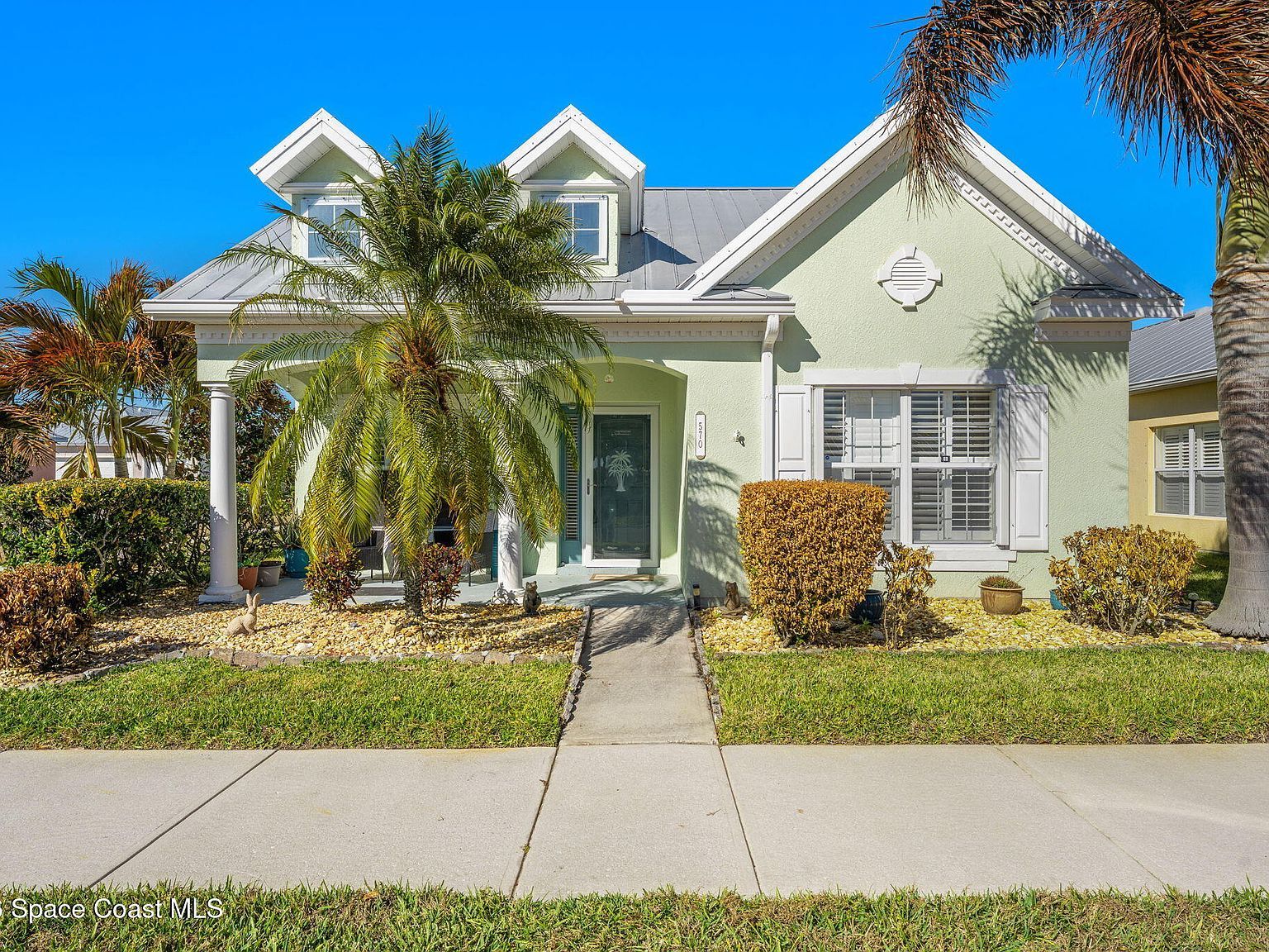 570 Martello Way Melbourne, FL 32901 - Thumbnail 2