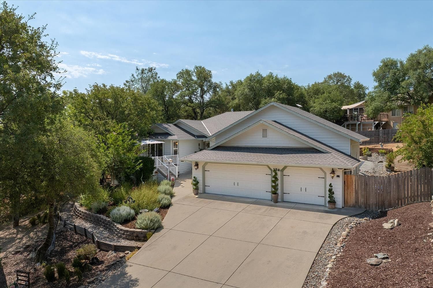 234 Mistletoe Ct Angels Camp, CA 95222 - Thumbnail 2