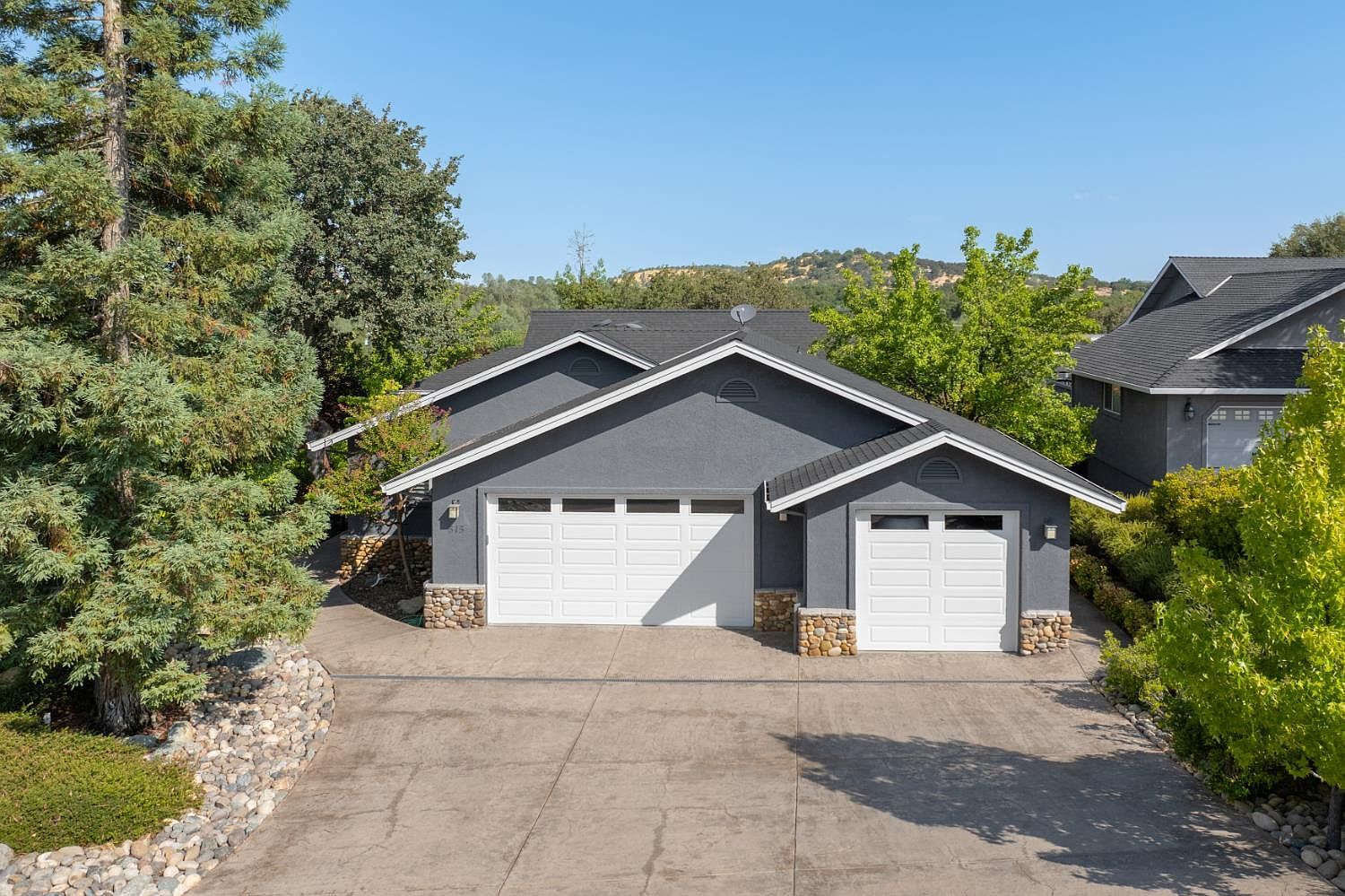 515 Live Oak Ct Angels Camp, CA 95222 - Thumbnail 2