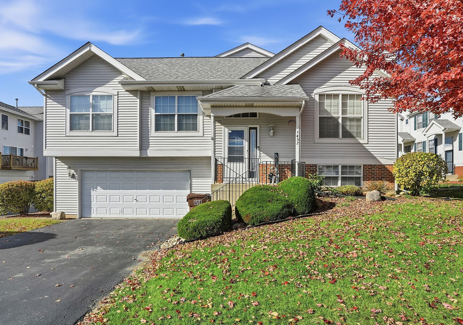 1452 Fox Hound Trl Beecher, IL 60401 - Thumbnail 2