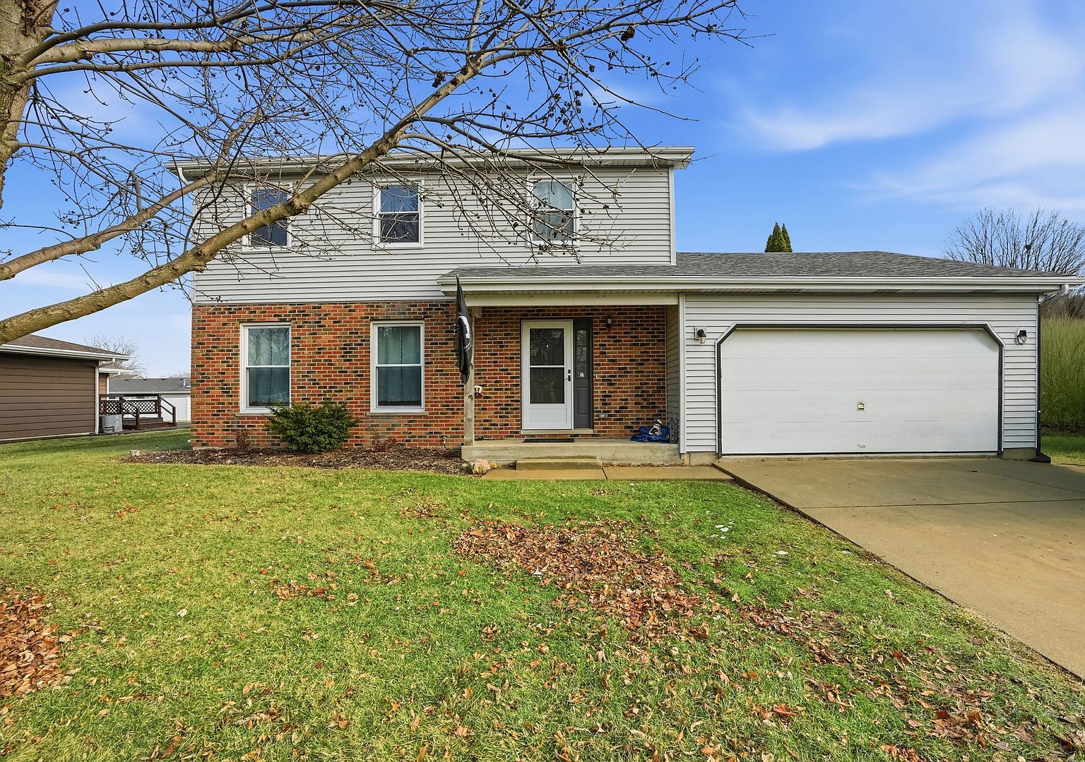 517 Hawthorne Ln Peotone, IL 60468 - Thumbnail 2