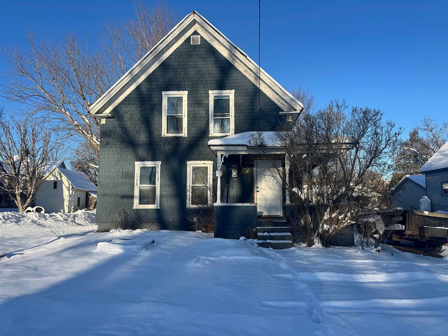 8 Kilkenny St Lancaster, NH 03584 - Thumbnail 2