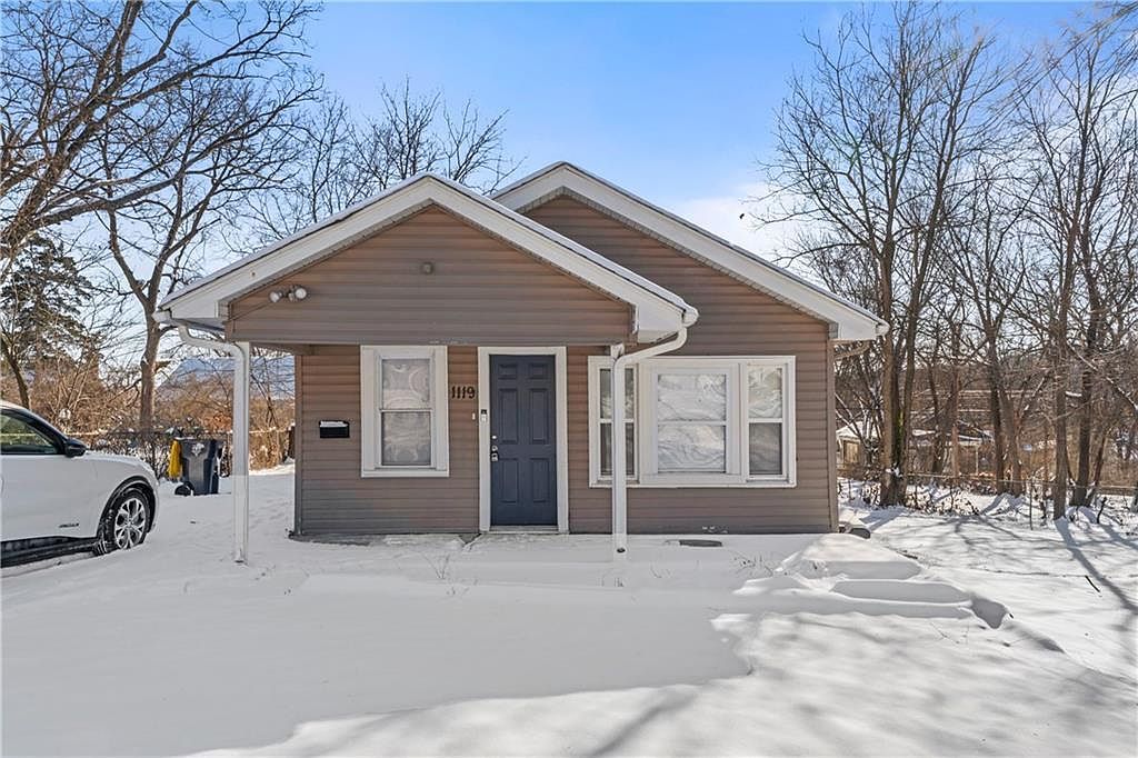 1119 E 84th St Kansas City, MO 64131 - Thumbnail 2