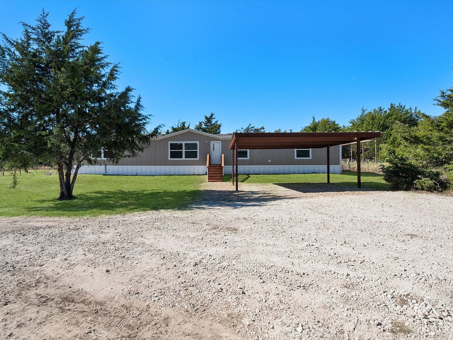 1517 NW County Road 2162 Barry, TX 75102 - Thumbnail 2