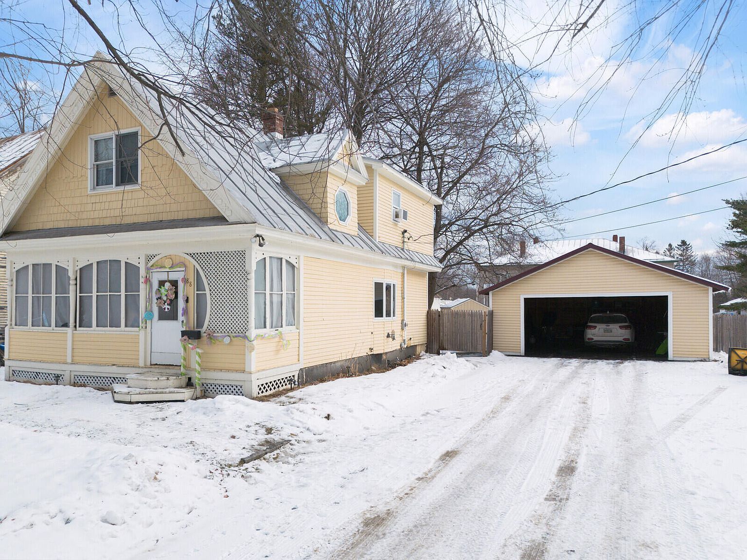 88 Pine St Madison, ME 04950 - Thumbnail 2