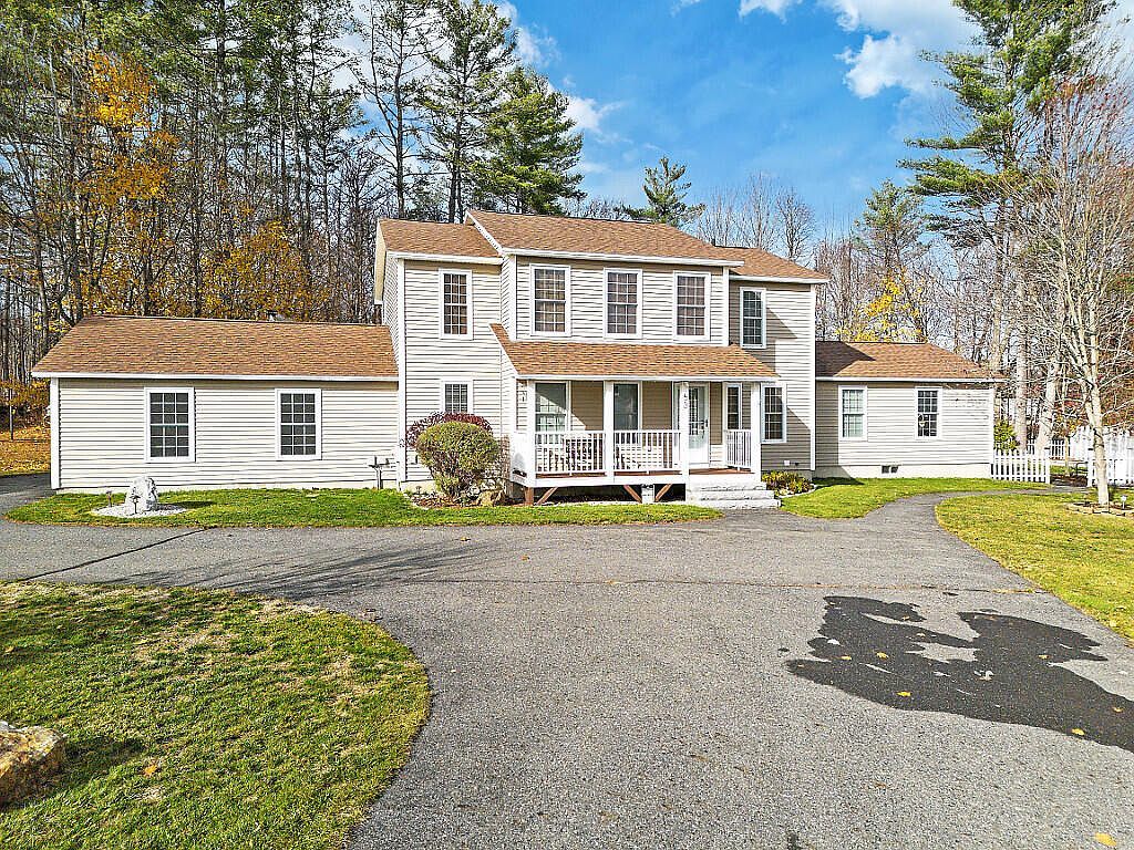 53 Mathews Ave Waterville, ME 04901  | Single Family