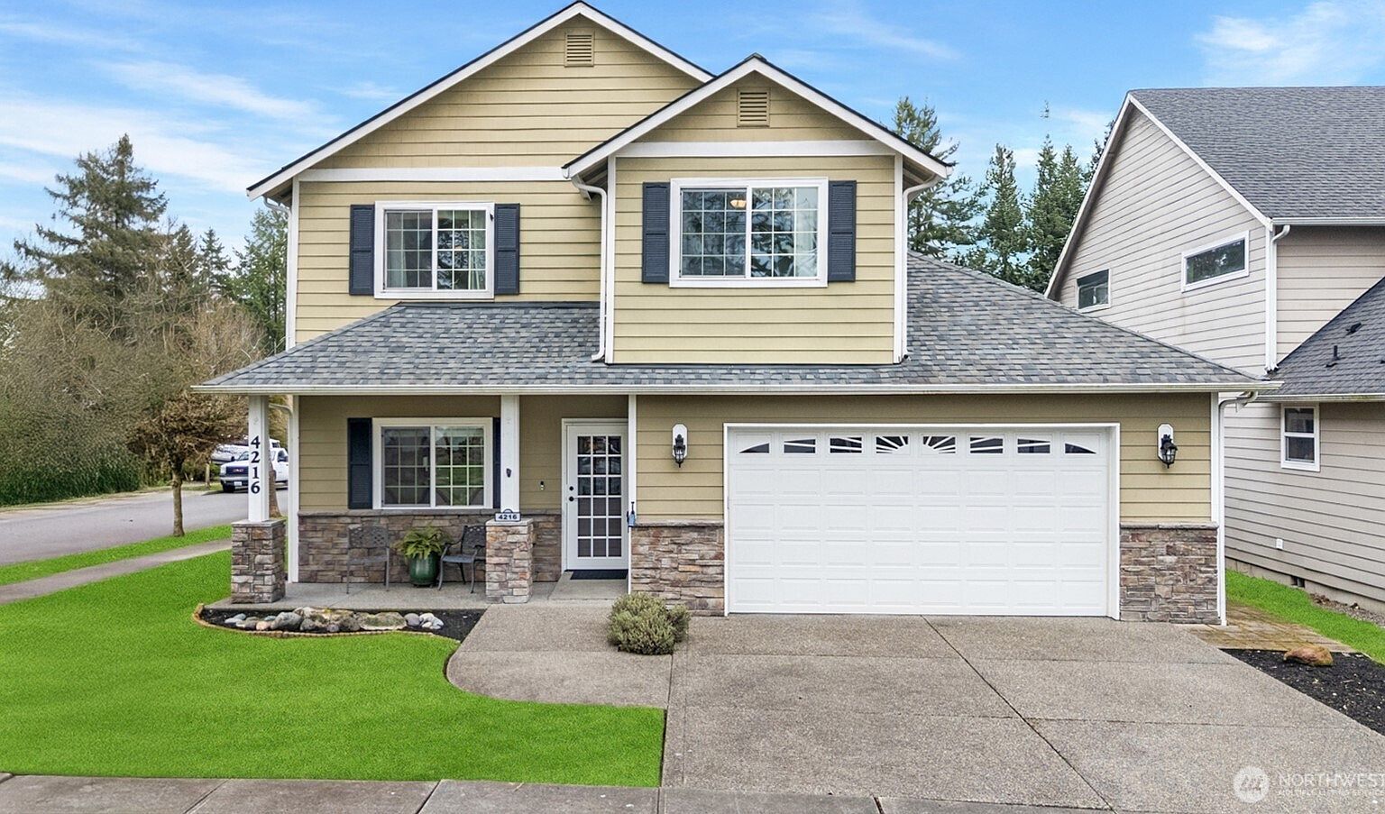 4216 17th Way NE Olympia, WA 98506 - Thumbnail 2