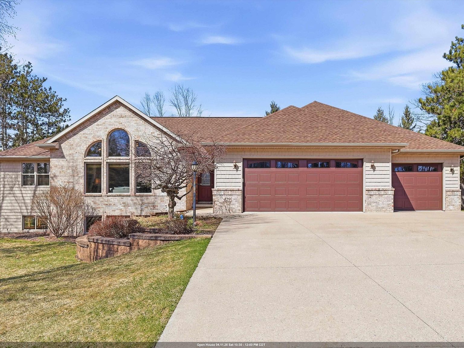 429 S Pine Grove Ln Hortonville, WI 54944  | Single Family