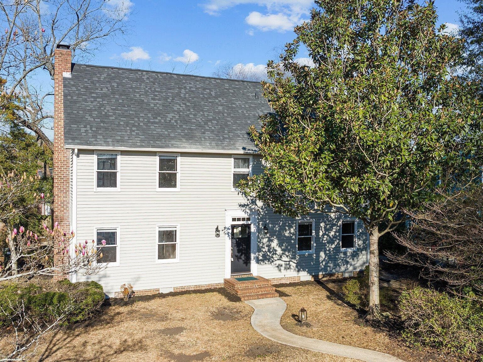 1318 Summitt Ave Fayetteville, NC 28305 - Thumbnail 2