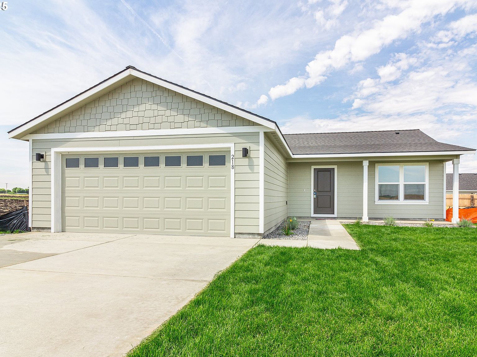 218 SW Sparrow St Boardman, OR 97818 - Thumbnail 2