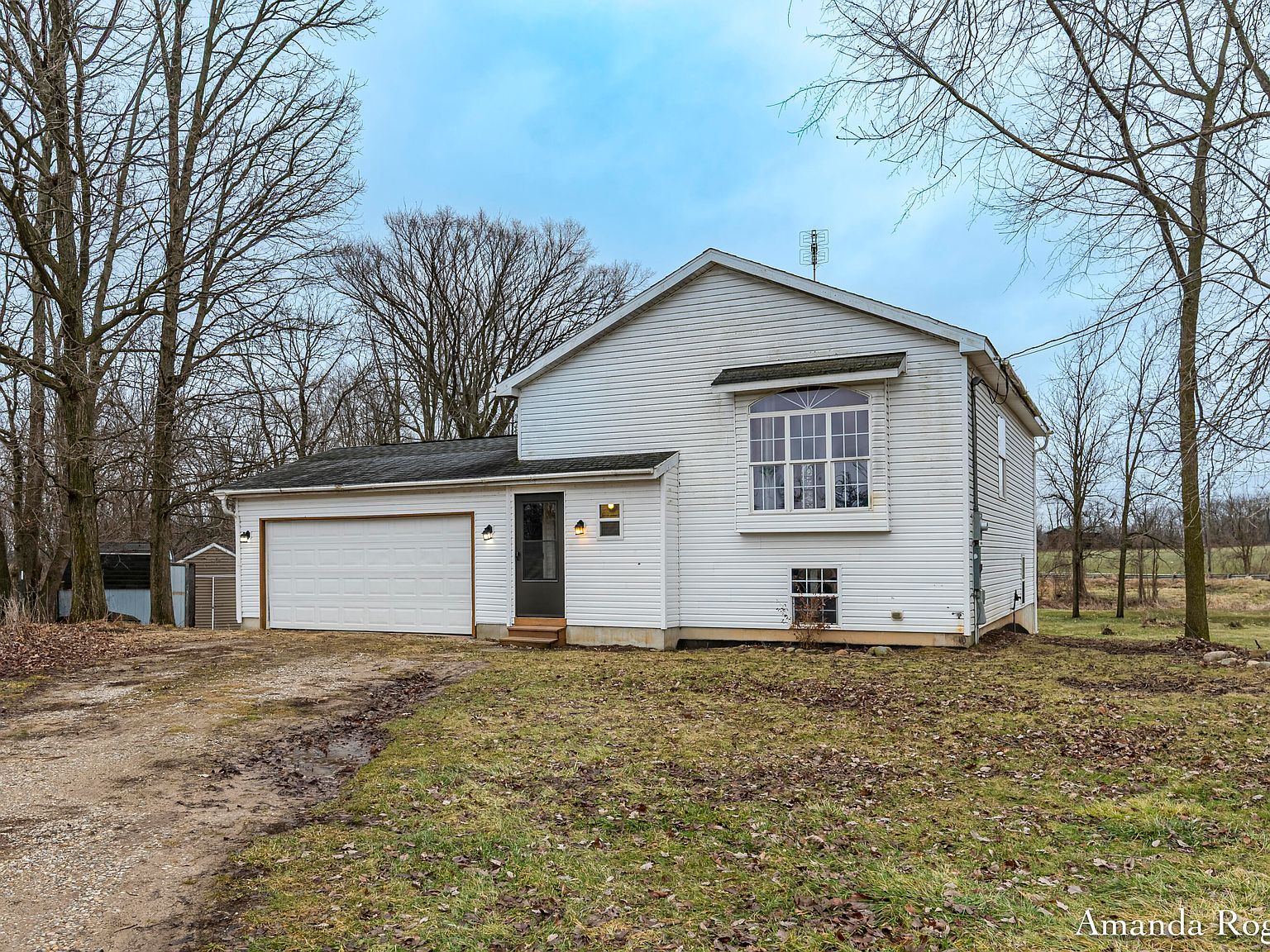 13447 Christopher St Lake Odessa, MI 48849 - Thumbnail 2