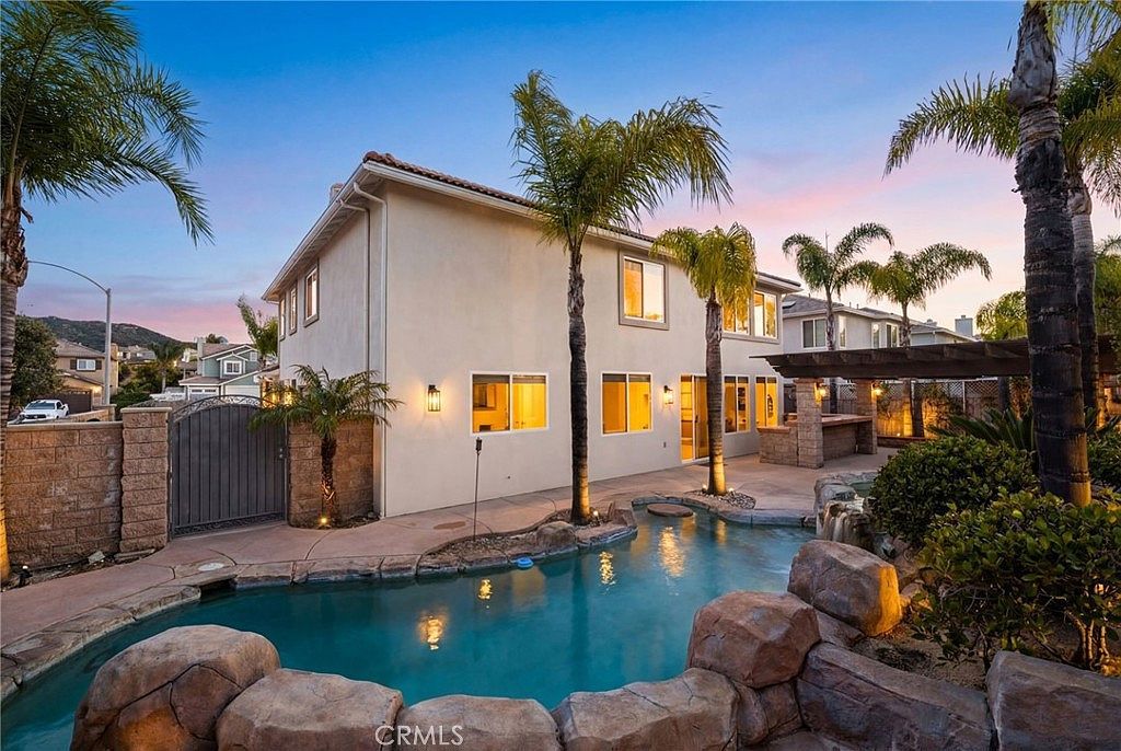 23490 Karen Pl Murrieta, CA 92562 - Thumbnail 2