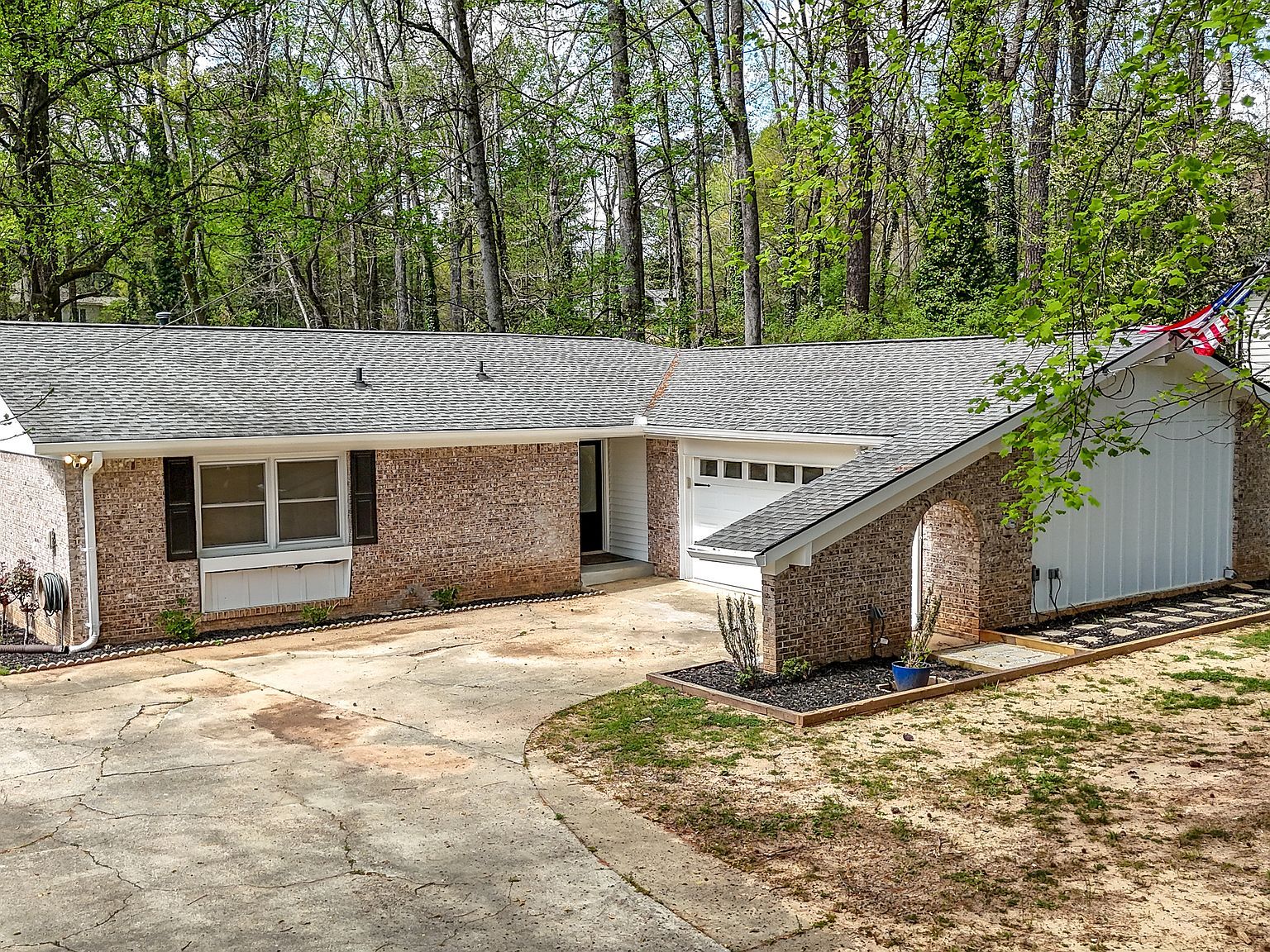 3220 Foxwood Trl SE Smyrna, GA 30082  | Single Family