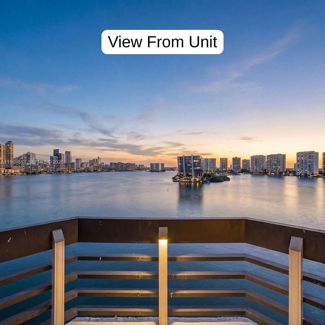 3600 Mystic Pointe Dr APT 1201 Aventura, FL 33180  | Condominium